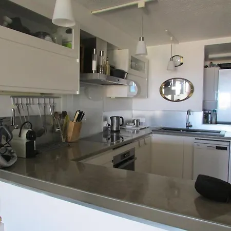 T3 Spacieux Face Mer, Climatise, Pour 4-6 Pers Avec Parking - Fr-1-803-3 르 라방두